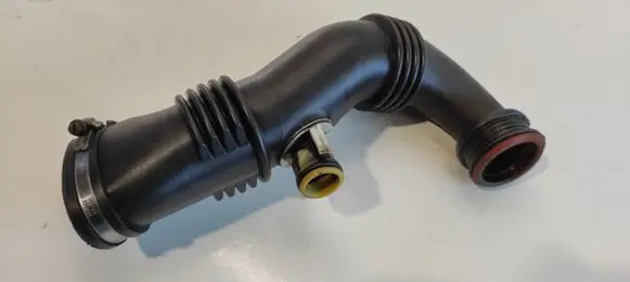Citroen C4 I Air intake duct part 9656953680