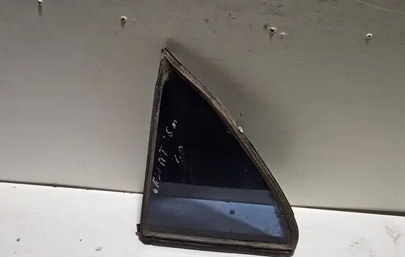 Mitsubishi Galant Rear vent window glass 43R008011