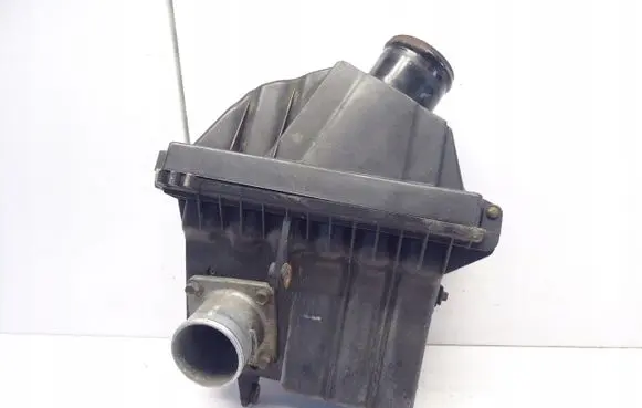 Nissan Serena Air filter box