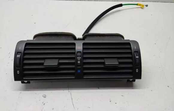 BMW 3 E46 Dash center air vent grill 8361895 8370741 8363199