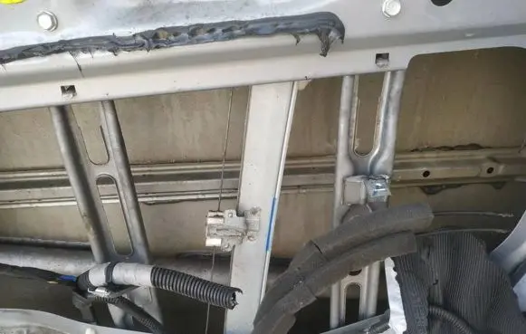 Sliding door window regulator with motor