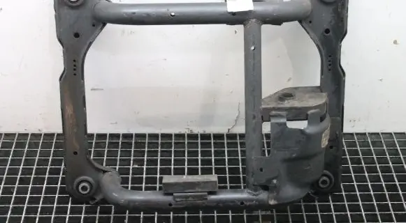 Land Rover Range Rover L405 Front subframe BH426A026BA