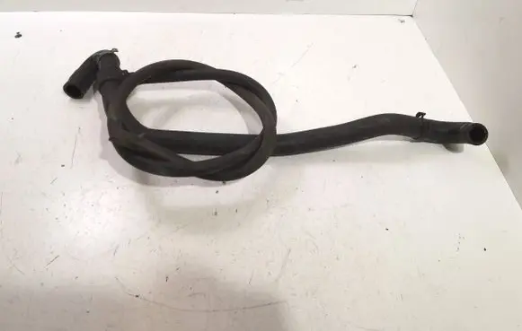 Mercedes-Benz S W221 Engine coolant pipe/hose A2218304096