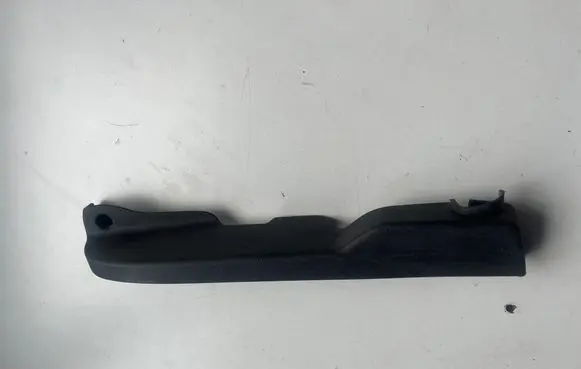 Opel Astra K Front driver seat rail trim 13383907