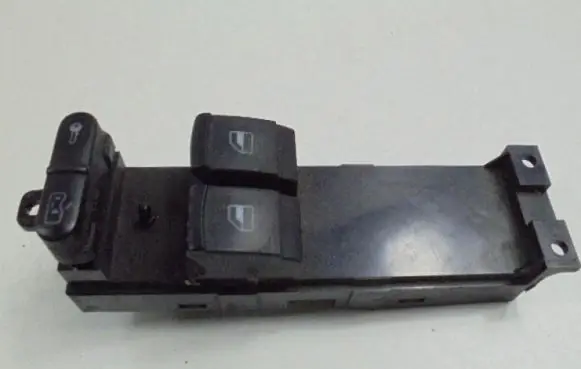 Volkswagen Golf IV Electric window control switch 1J3959857B
