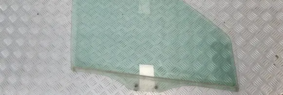 Ford Maverick Front door window glass four-door