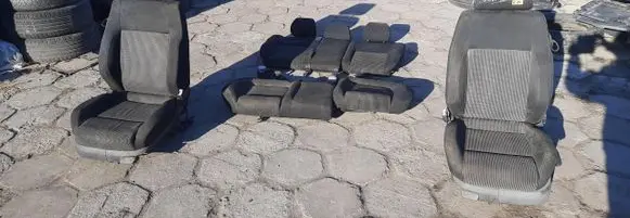 Volkswagen Golf IV Seat set 