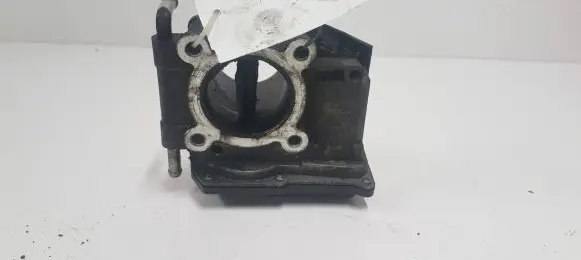 Mazda 6 Throttle valve RF7J136B0