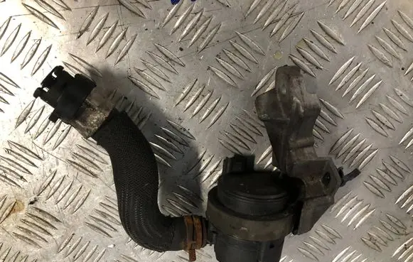 Opel Vivaro Holder (bracket) 144c07329