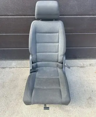 Volkswagen Touran I Rear seat 