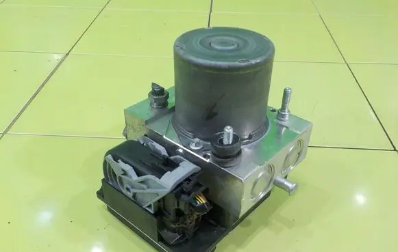 Land Rover Range Rover Sport L320 ABS Pump 0265951790