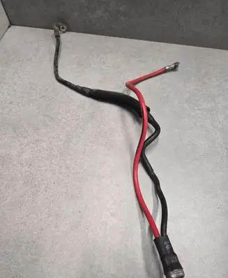 Volkswagen Tiguan Positive cable (battery) 5N0971228D