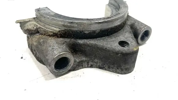 Toyota Avensis T270 Camshaft holder 