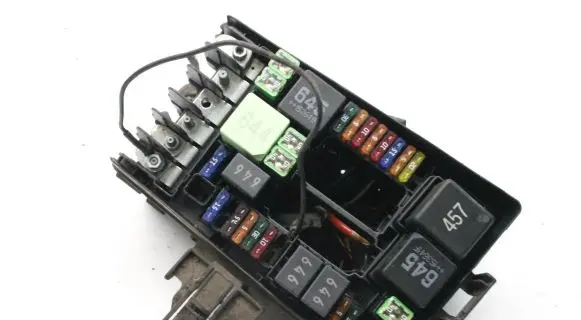 Volkswagen PASSAT B8 Fuse box set 5Q0937125B