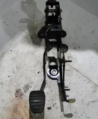 Renault Scenic II - Grand scenic II Brake pedal 8200708328