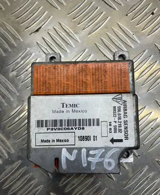 Porsche Boxster 986 Airbag control unit/module 99661821902 10890101 PAV3C06AYD8
