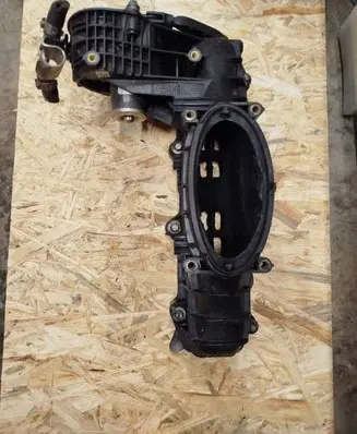 Mercedes-Benz C W204 Intake manifold A6510900037