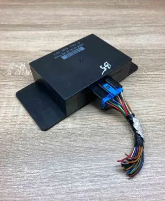 Volkswagen Golf IV Comfort/convenience module 1J0959799Q 5DK007951 WITHPLUG