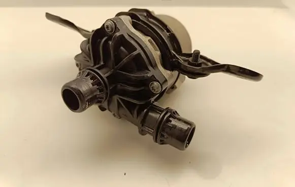 Chrysler Pacifica Water pump 68237836AA 705856050 21258SN01329