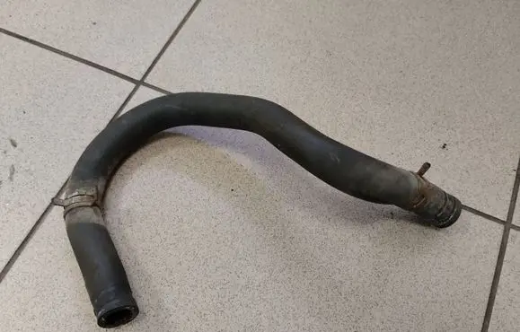 Ford Transit Engine coolant pipe/hose