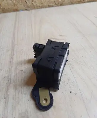 Renault Laguna II ESP acceleration yaw rate sensor 8200404858 10170103313 B175J06Q3Z