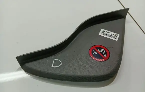 Chrysler Sebring (JS) Other interior part 0XS90TRMAA