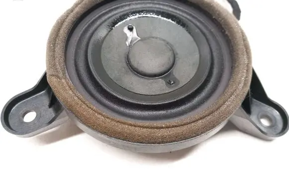 Audi A8 S8 D4 4H Front door speaker 4H0035397 3168420010