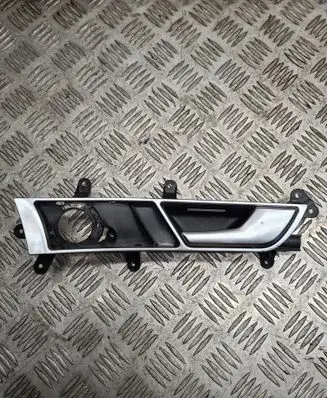 Audi A6 S6 C6 4F Front door interior handle 4F0837020B