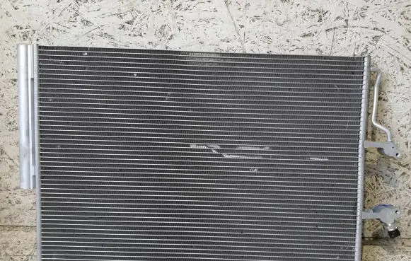 Volvo XC60 A/C cooling radiator (condenser)