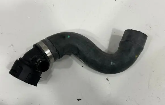 BMW 7 G11 G12 Engine coolant pipe/hose 8602665