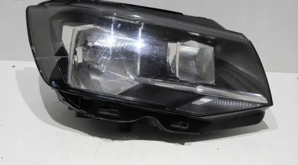 Volkswagen Transporter - Caravelle T6 Headlight/headlamp