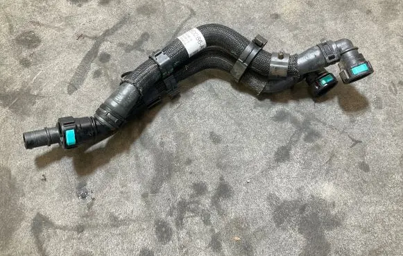 Land Rover Evoque II Engine coolant pipe/hose L8D28D266AC