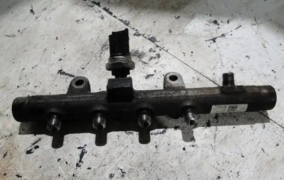Renault Laguna III Fuel main line pipe A2C20001221