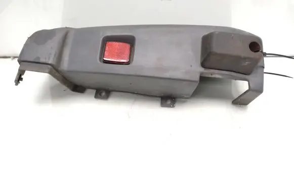 Rear bumper corner part panel trim