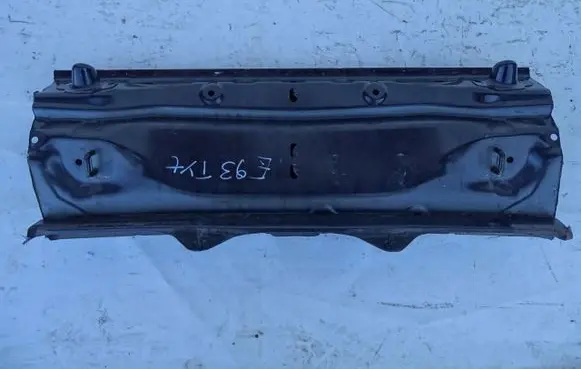 BMW 3 E92 E93 Seat belt trim 