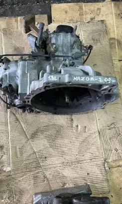Manual 5 speed gearbox
