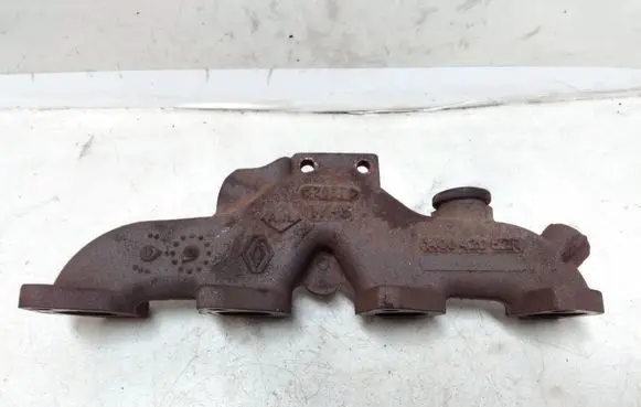 Nissan Juke I F15 Exhaust manifold 140042062R