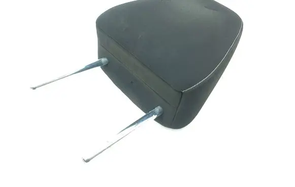 Toyota Auris E180 Front seat headrest 