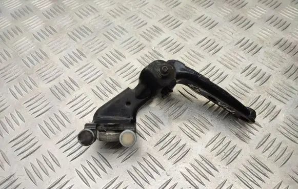 Volkswagen Transporter - Caravelle T5 Sliding door middle roller runner 7E0843335