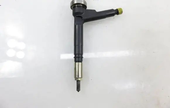 Opel Meriva A Fuel injector 8973138612