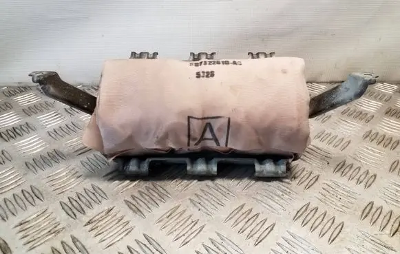 Toyota Auris E180 Passenger airbag 8214002350