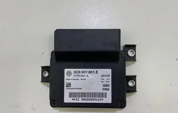 Volkswagen PASSAT B6 Parking PDC control unit/module 17767601A