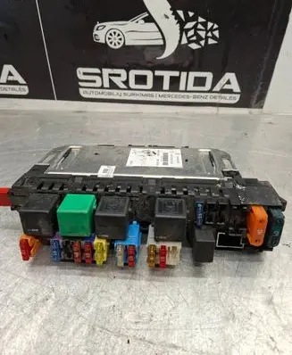 Mercedes-Benz S W220 Fuse box set A0345456532 05045140