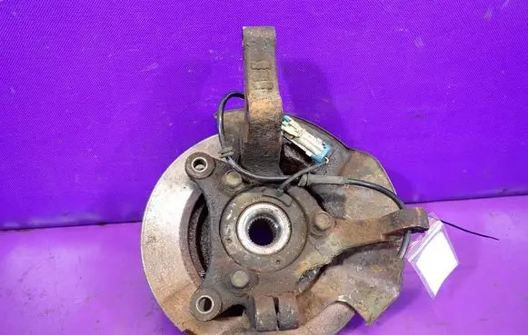 Chevrolet Evanda Front wheel hub spindle knuckle