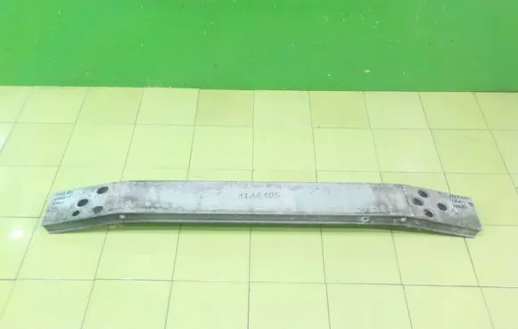 Lexus IS 220D-250-350 Front bumper support beam PRZOD