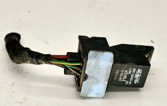 Volvo V50 Glow plug pre-heat relay 3M5T12A343AA 51252003 LLZBA