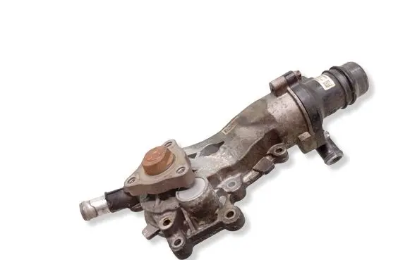 Opel Zafira C Water pump 25193407