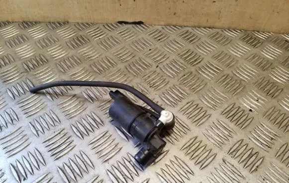 Dacia Sandero Windscreen/windshield washer pump 286200851R 8200295685 289200004P