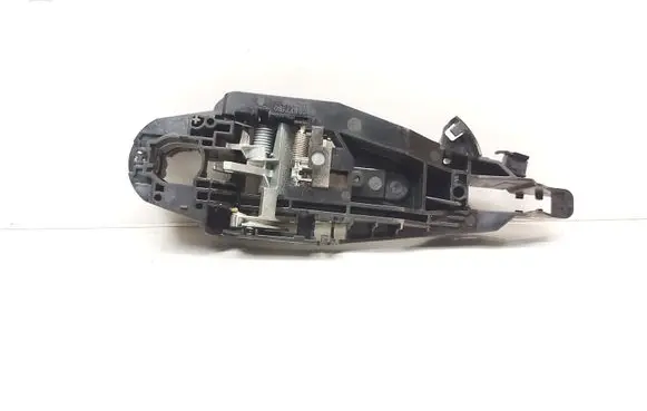 Front door exterior handle/bracket