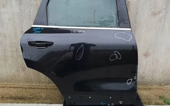 Porsche Cayenne (92A) Rear door 